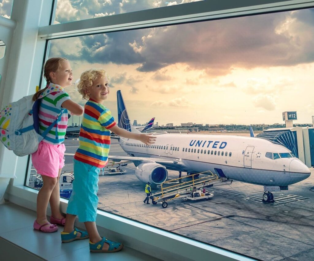 United-Airlines-policies-with-kids-as.jpg United Airlines Infant Policy